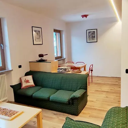 Apartment Maison 4emme *