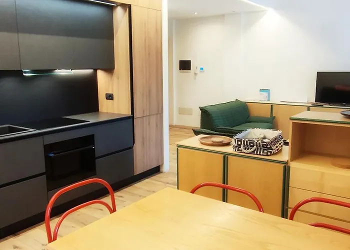 Maison 4emme * 拉蒂勒